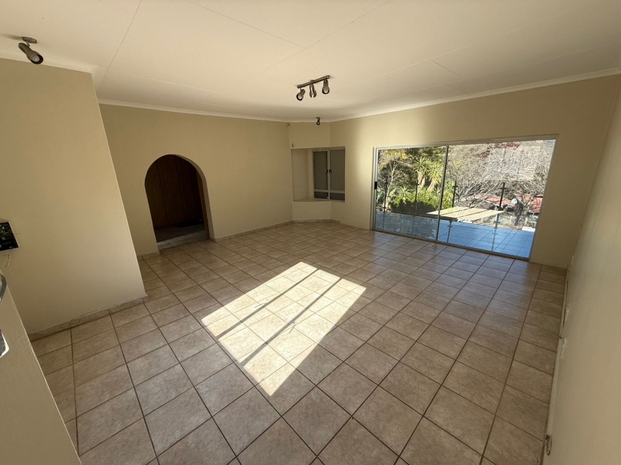 6 Bedroom Property for Sale in Safari Gardens North West